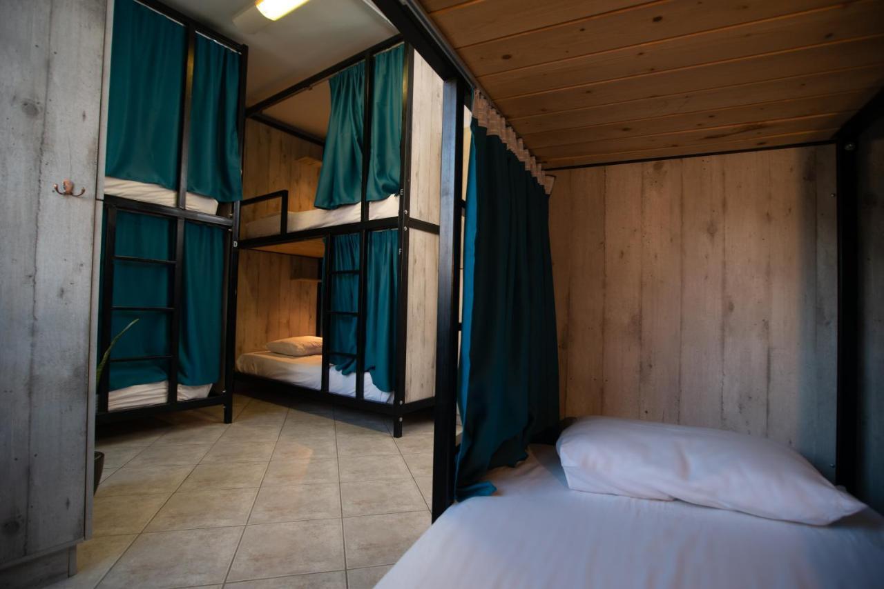 Bedway Athens Hostel Buitenkant foto