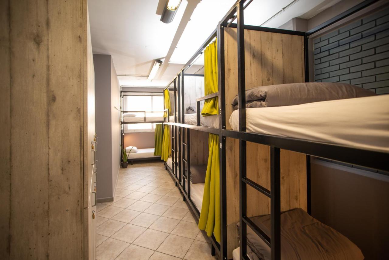 Bedway Athens Hostel Buitenkant foto