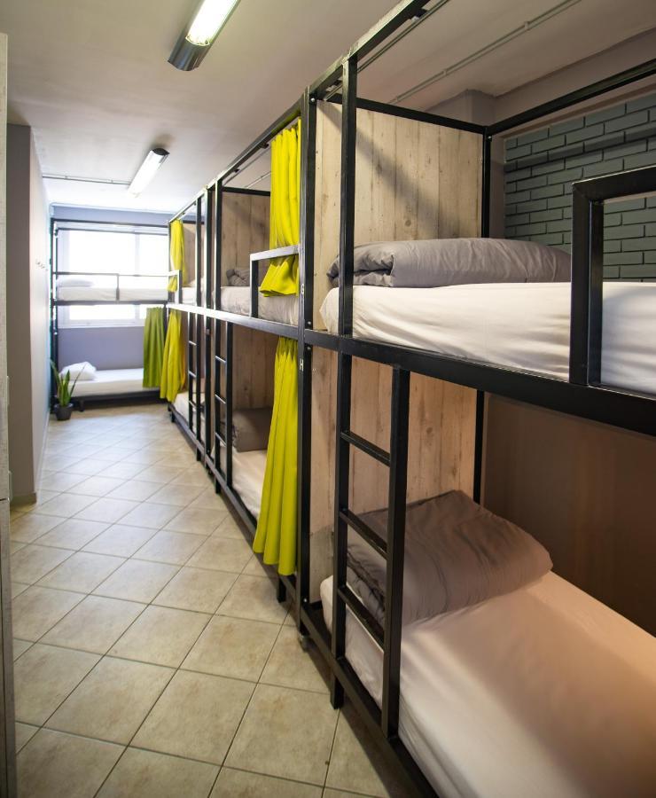 Bedway Athens Hostel Buitenkant foto